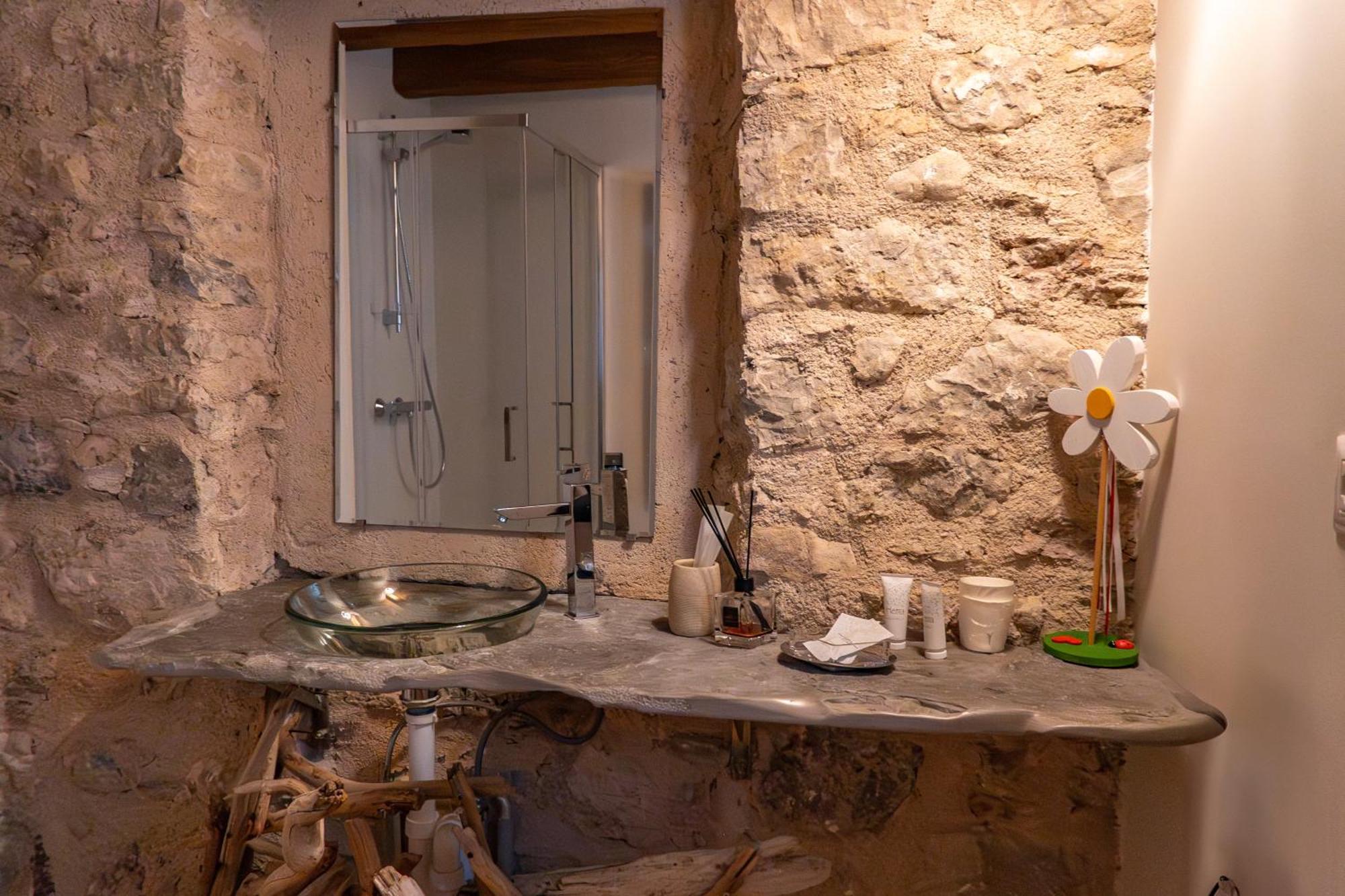 B&B Il Gufo Erto Luaran gambar
